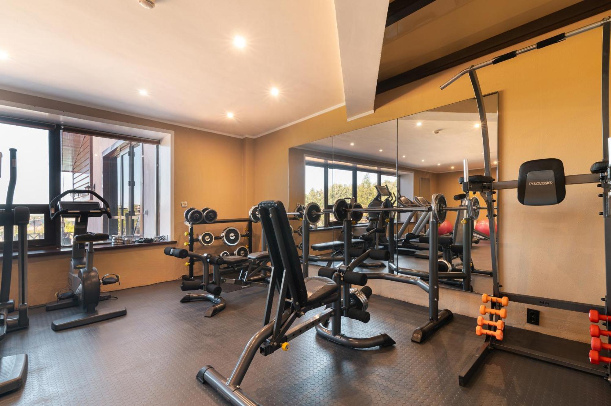 Terrassa Park Hotel Borovoje Eksteriør billede