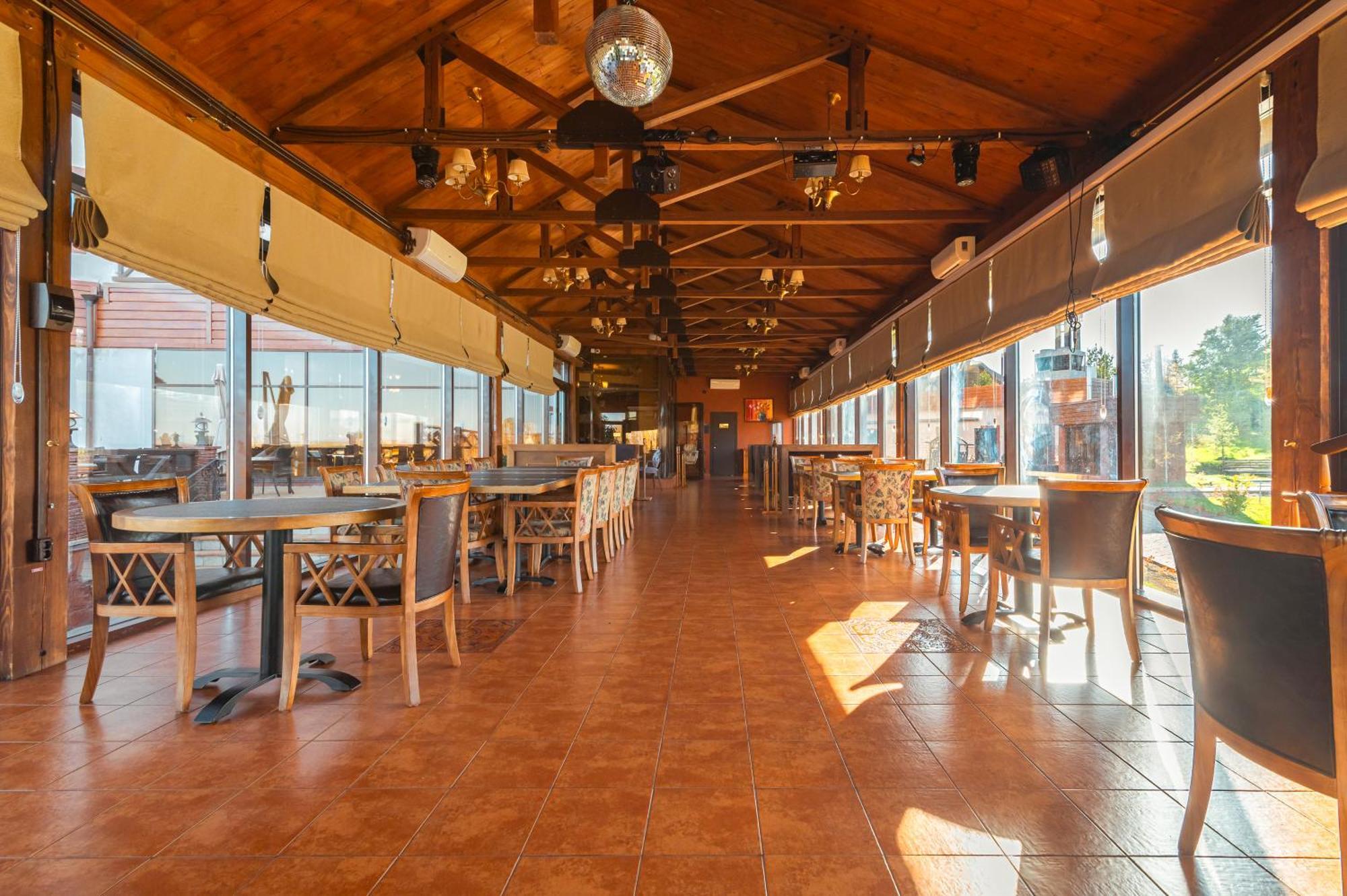 Terrassa Park Hotel Borovoje Eksteriør billede